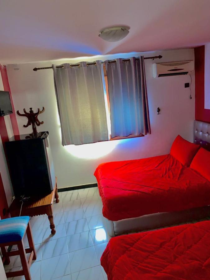 צ'פצ'אוונה Hotel Sevilla מראה חיצוני תמונה