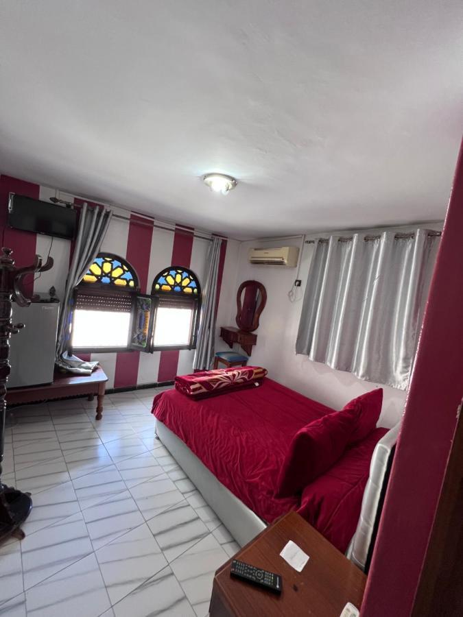 צ'פצ'אוונה Hotel Sevilla מראה חיצוני תמונה