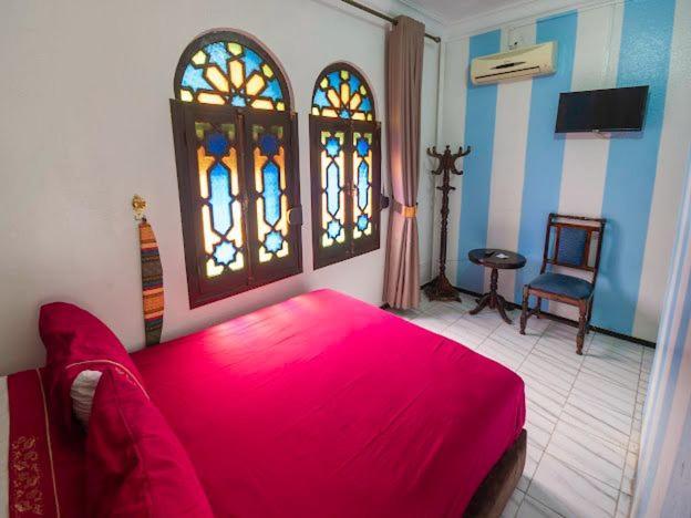 צ'פצ'אוונה Hotel Sevilla מראה חיצוני תמונה